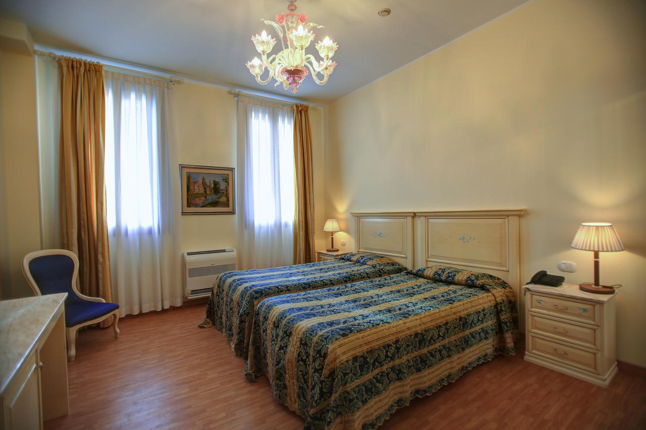 Hotel Villa Braida โมลยาโน เวเนโต ภายนอก รูปภาพ
